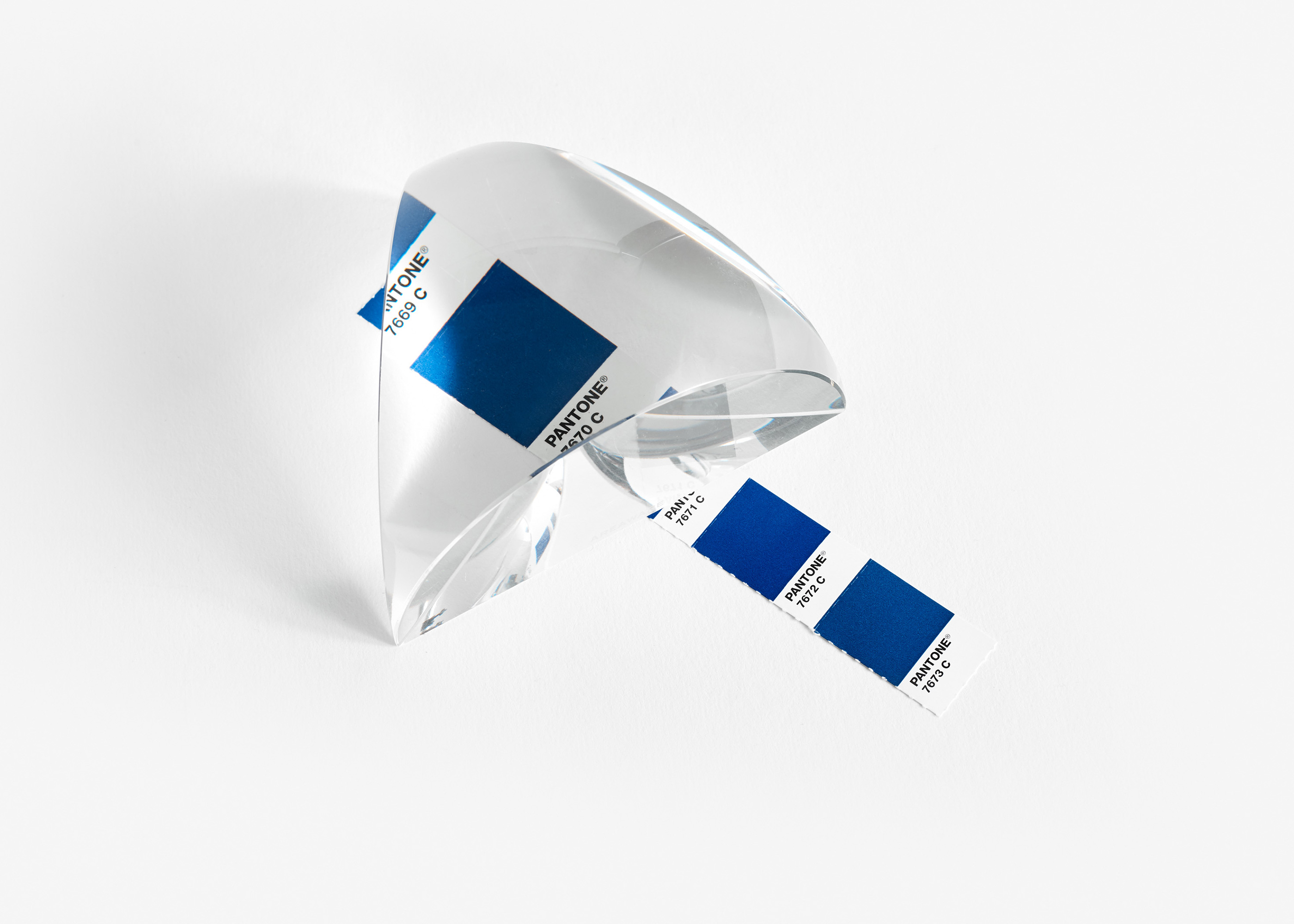 Prism Magnifier Large