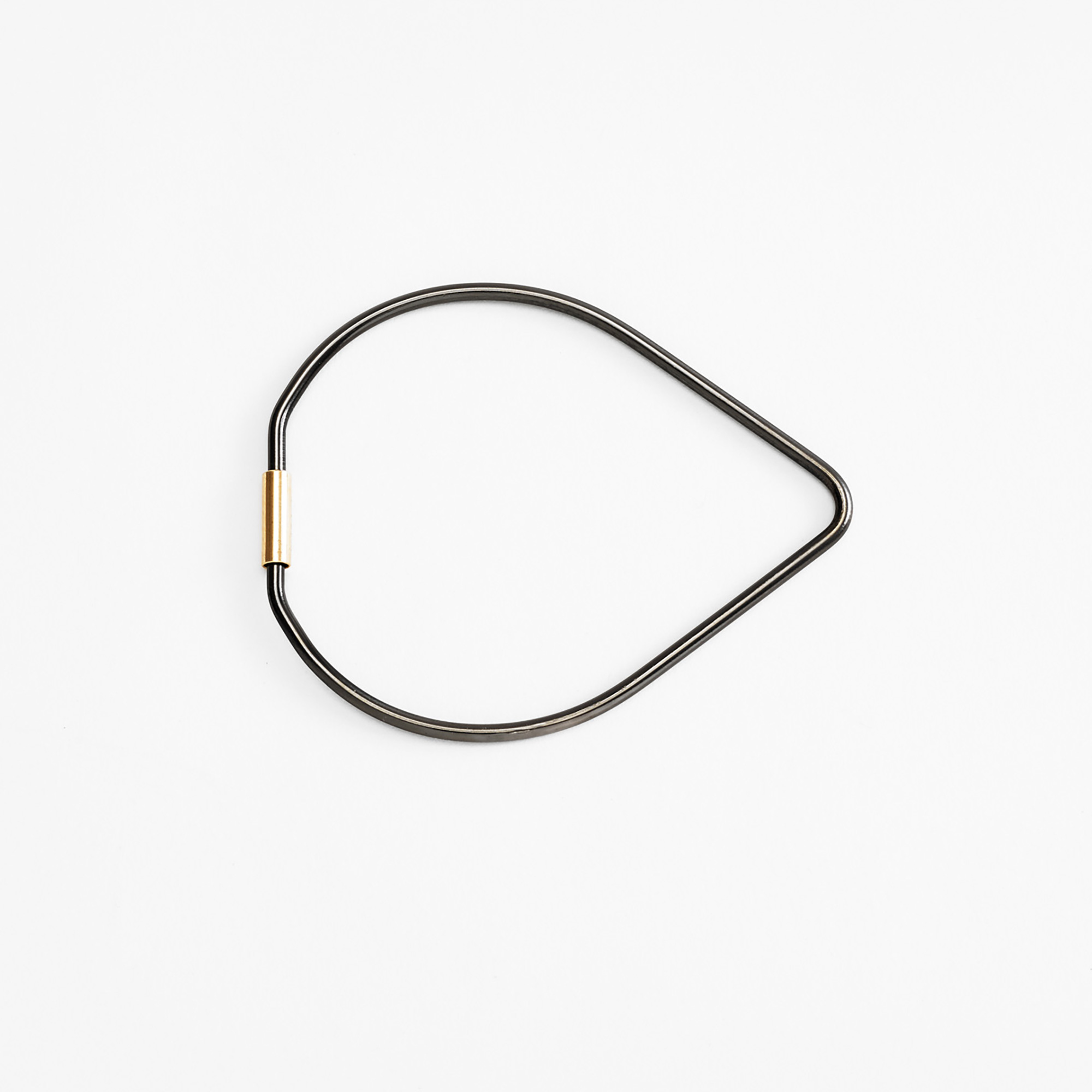 Contour Key Ring Drop Black