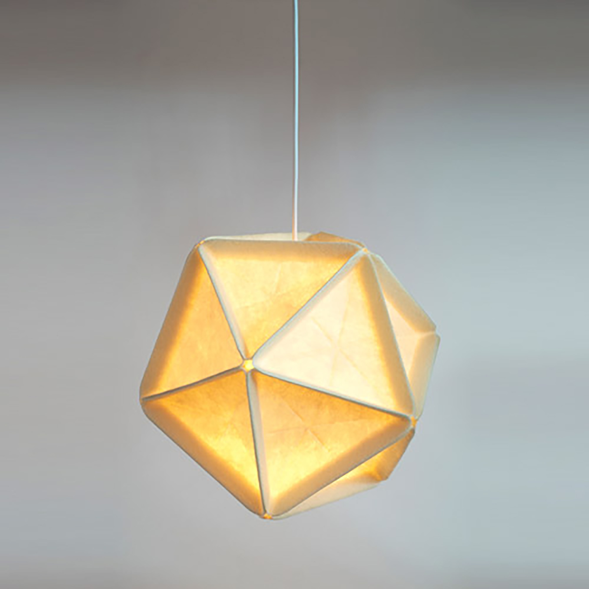Icosa Lamp